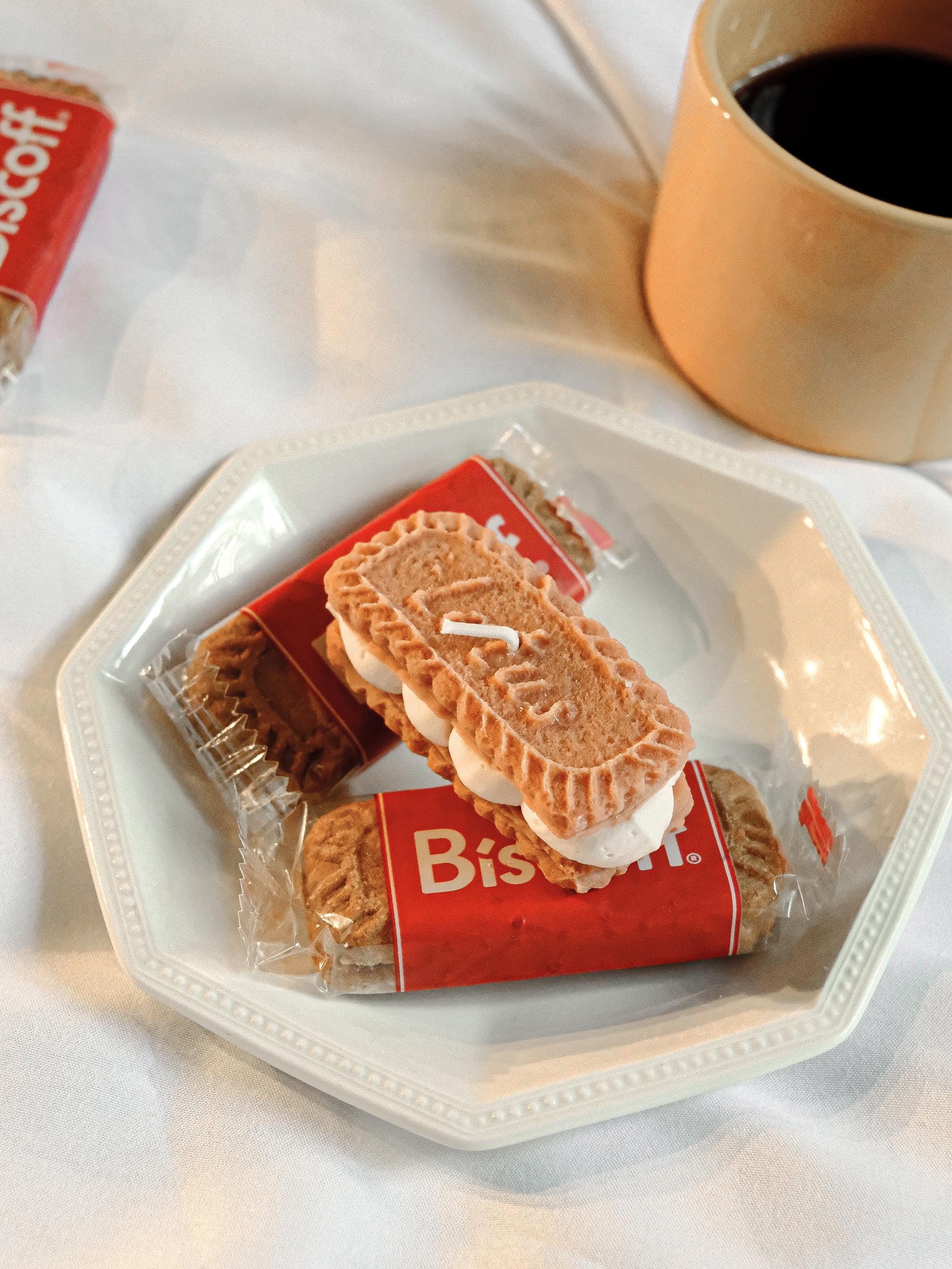 Biscoff Lotus Biscuit Cookie Dessert Mini Cute Affordable Food Shaped Handmade Special Unique Treat Living Room Kitchen Decor Winter Candles