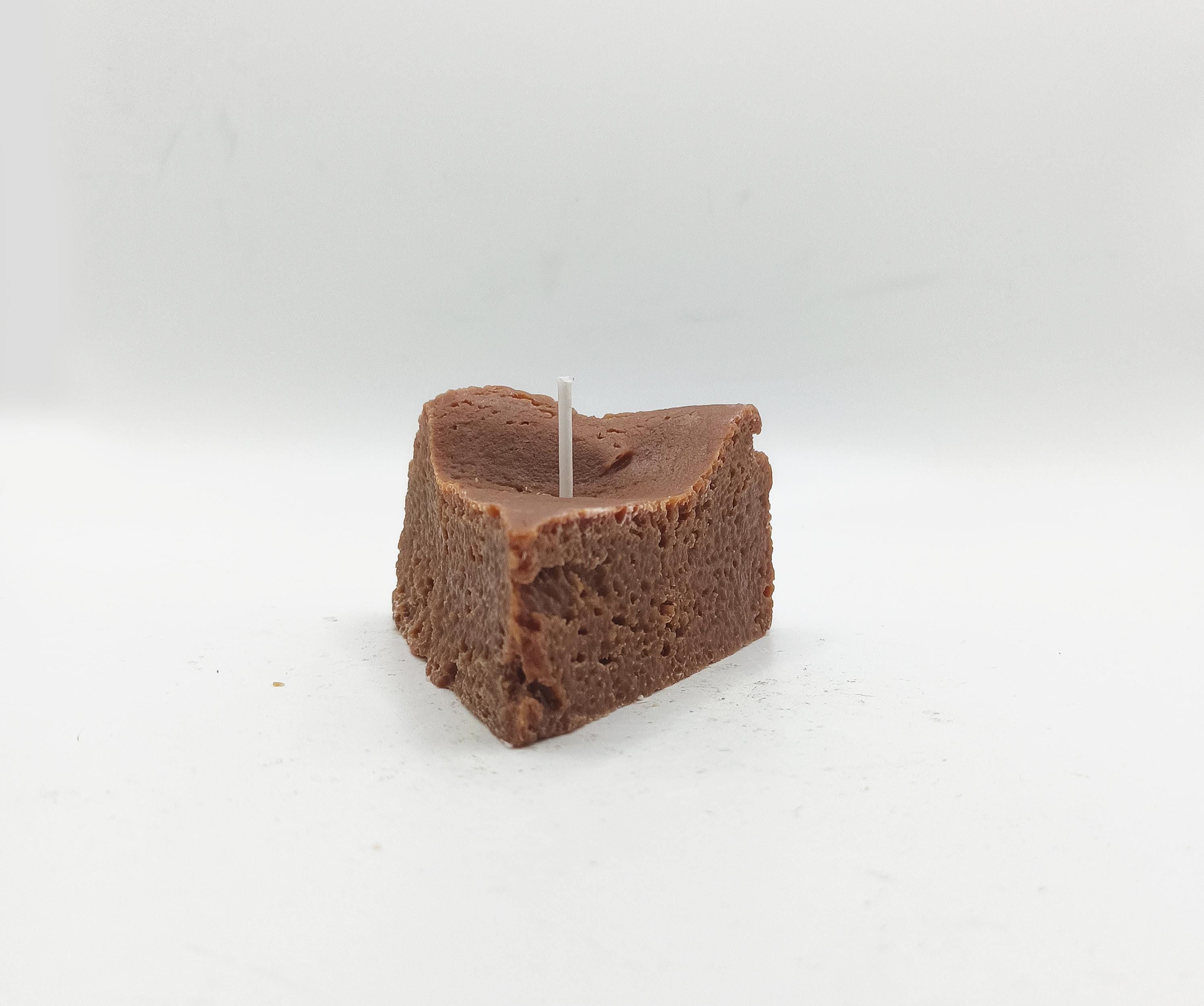 Gourmet Candle in the Shape of a Chocolate Cake