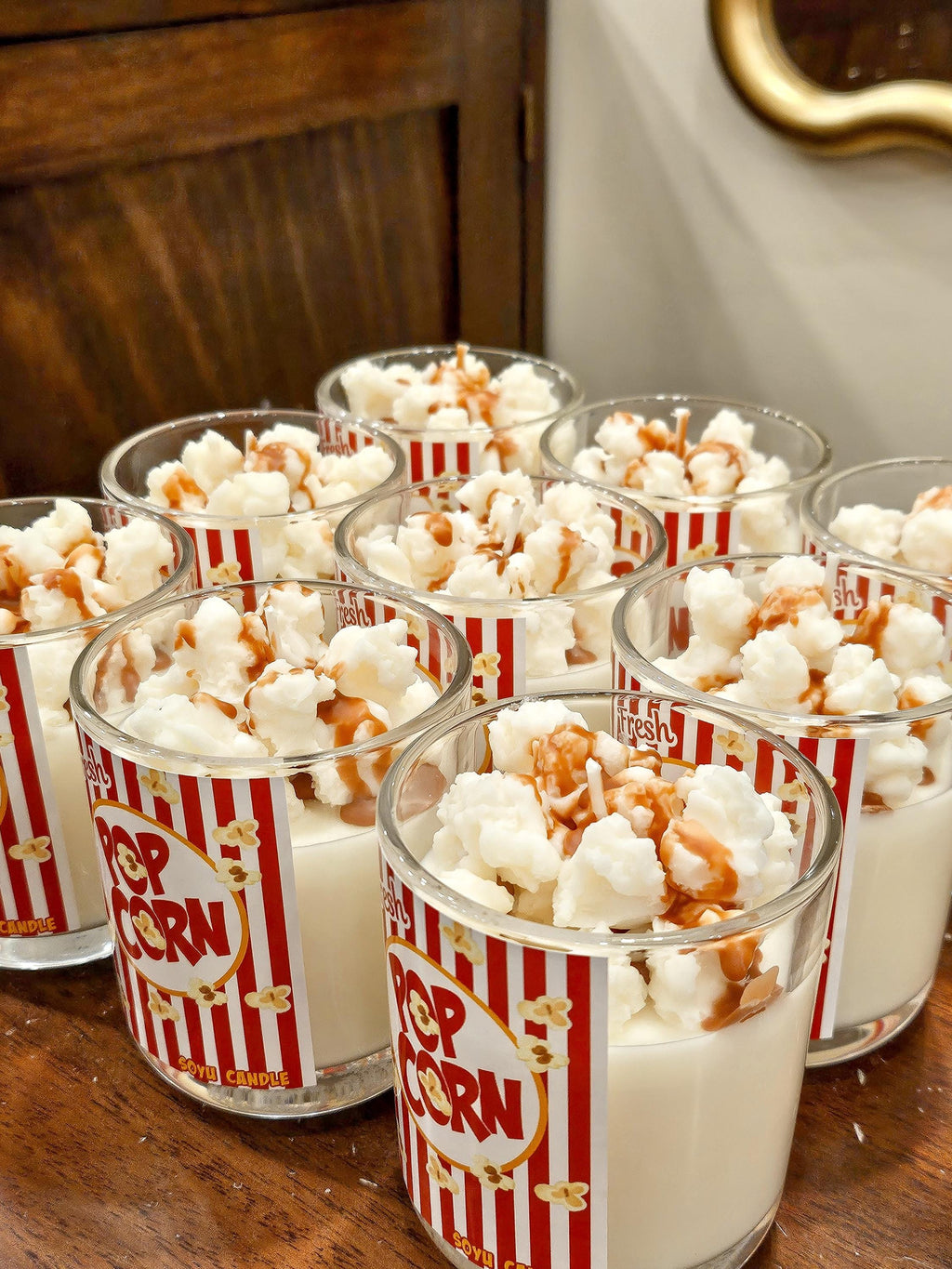 Popcorn Candle – Caramel Vanilla Scented Soy Wax Buttery Food Shaped Candle Romantic Mood Cozy Winter Fall Gift for Movie Nights Home Decor