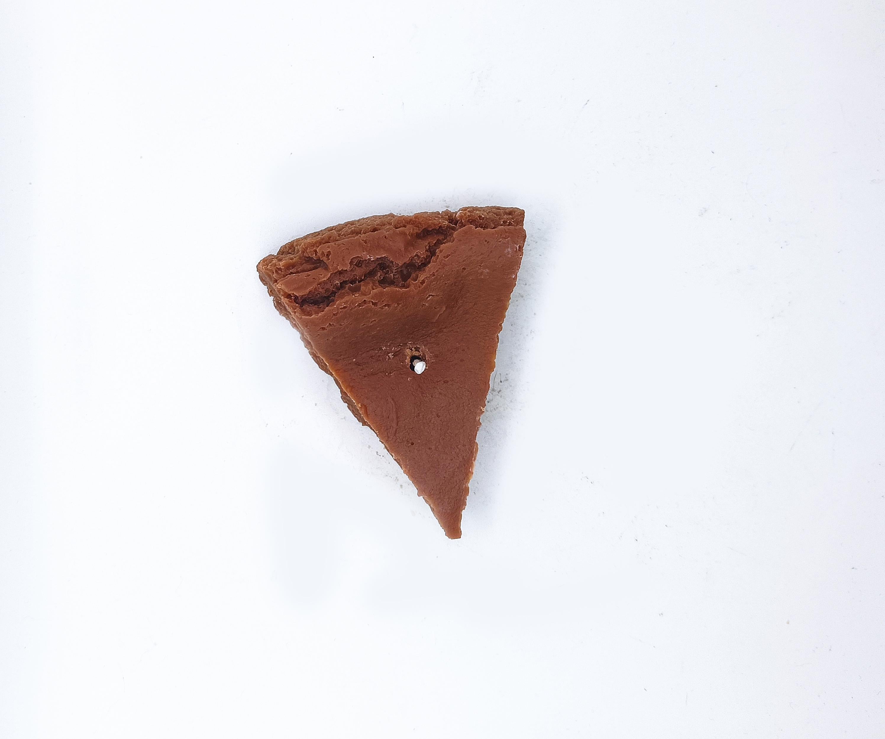 Gourmet Candle in the Shape of a Chocolate Cake