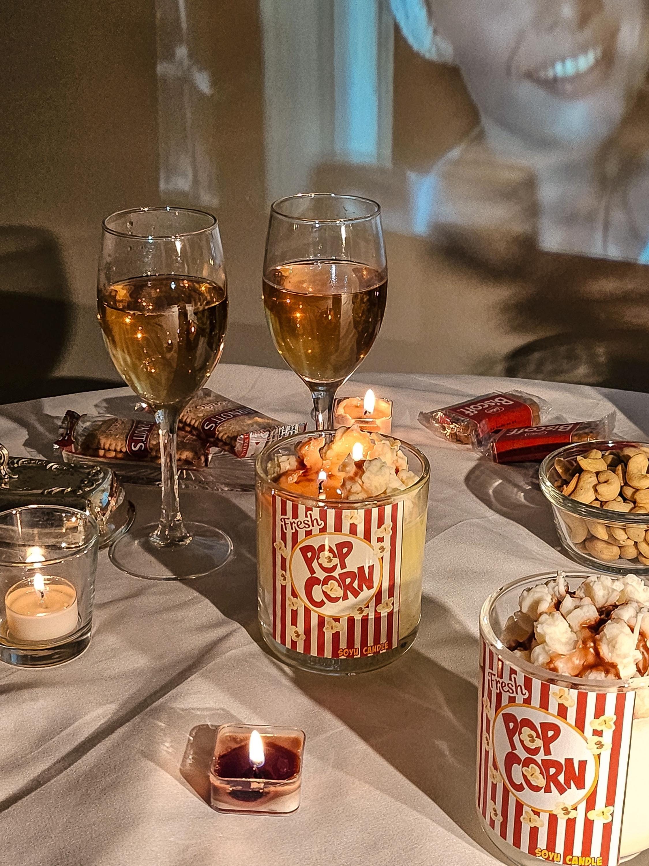 Popcorn Candle – Caramel Vanilla Scented Soy Wax Buttery Food Shaped Candle Romantic Mood Cozy Winter Fall Gift for Movie Nights Home Decor